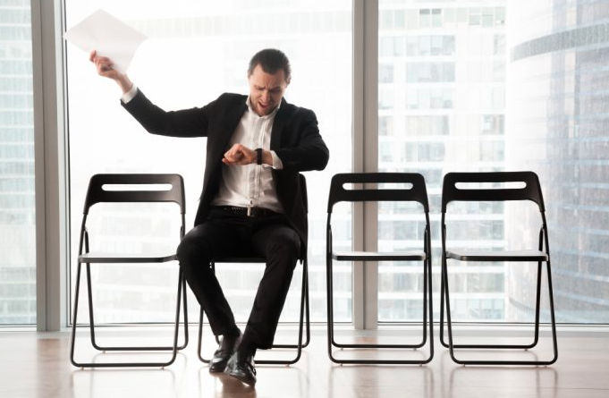 Laporan Dunia Kerja 2025: Angkatan Kerja Asia Menghadapi Tekanan, Peluang, dan Titik Perubahan